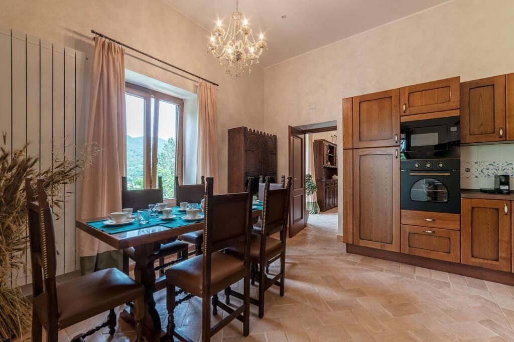 Villa Gina Umbria Luxury Retreat SantʼAnatolia di Narco Exterior foto